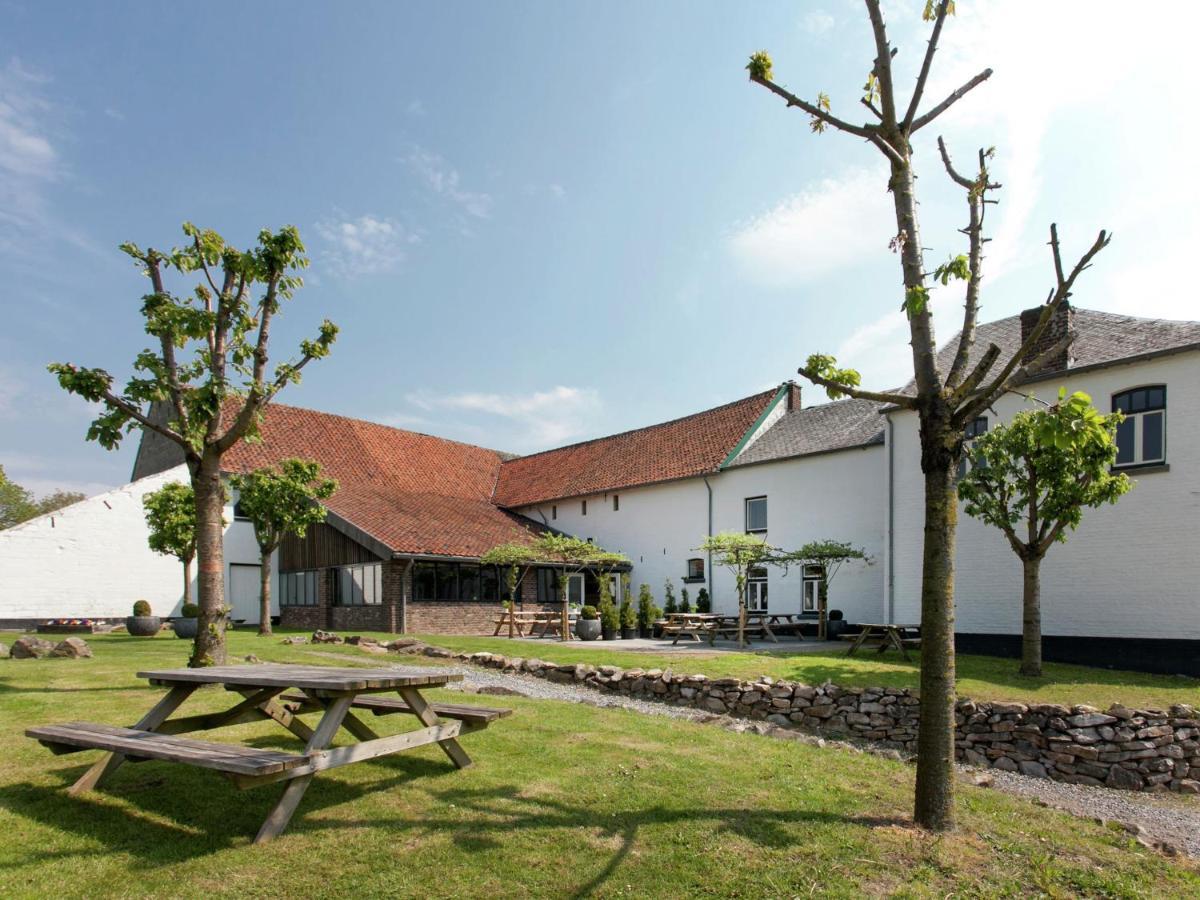 Vintage In With Forest Nearby Vakantiehuis Bemelen
